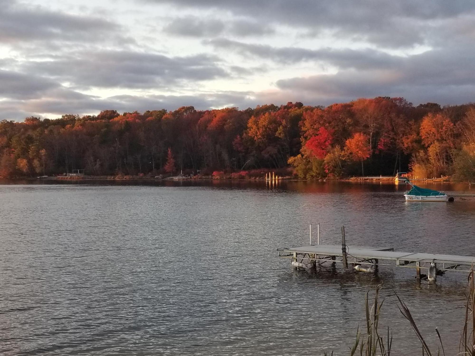 Serenity And Fun All In One In This Cozy Pocono Cabin จิมธอร์ป ภายนอก รูปภาพ