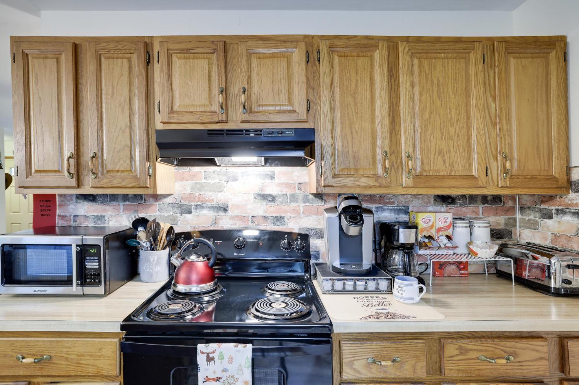 Serenity And Fun All In One In This Cozy Pocono Cabin จิมธอร์ป ภายนอก รูปภาพ