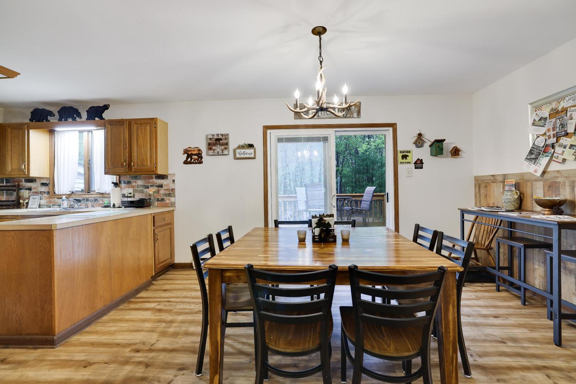 Serenity And Fun All In One In This Cozy Pocono Cabin จิมธอร์ป ภายนอก รูปภาพ